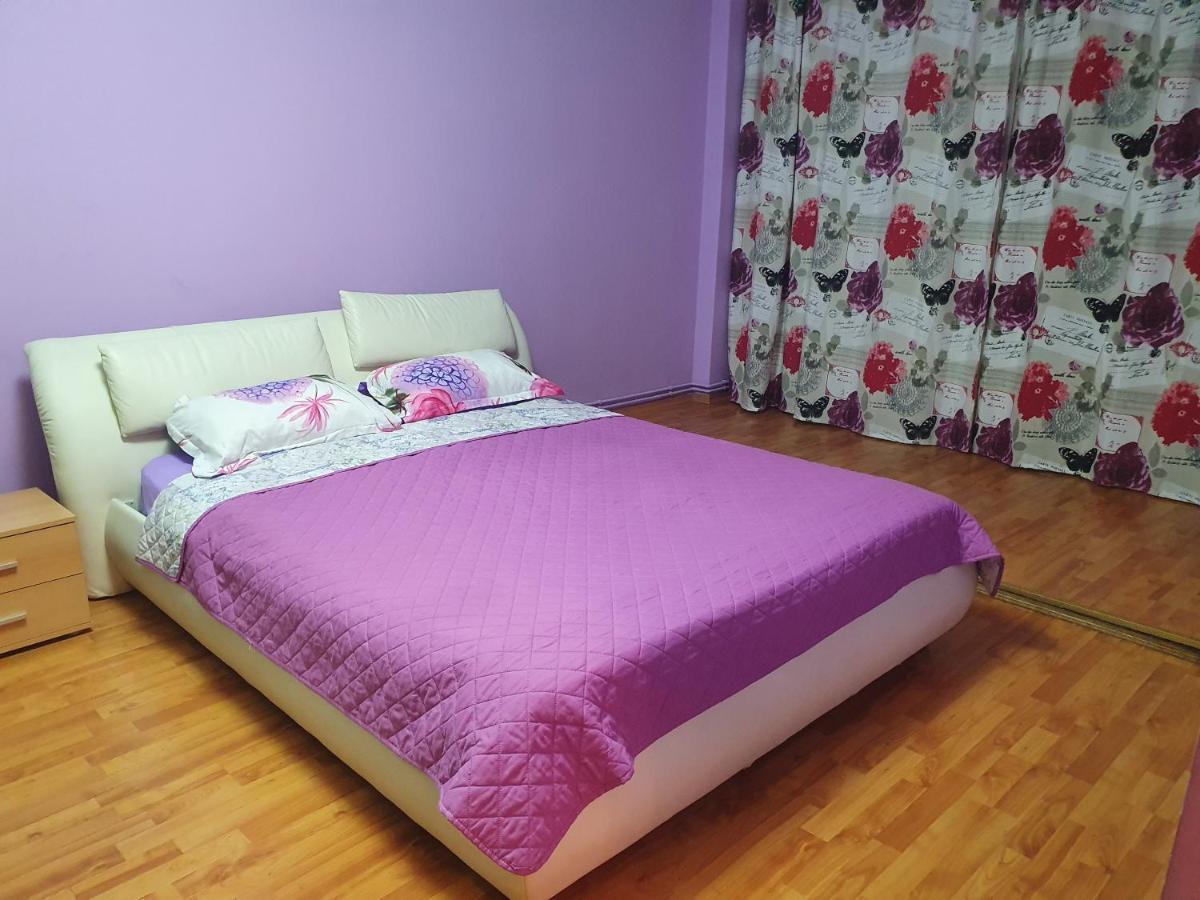 Crema Apartaments Плоешти Экстерьер фото