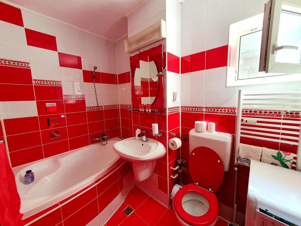 Crema Apartaments Плоешти Экстерьер фото